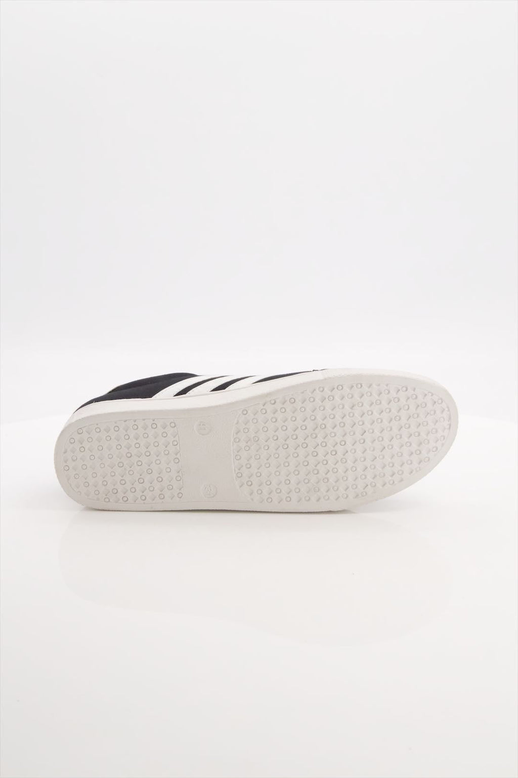 StepInShoo Asiwen Slip Fit Sneakers