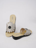 Ladies Slipper LC2001  Azadi  Sale 35% Off