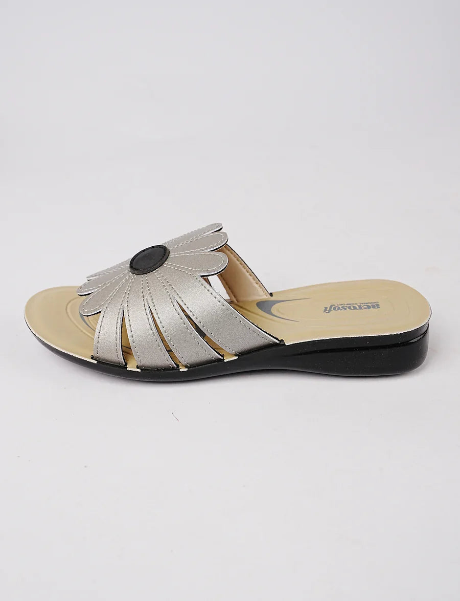 Ladies Slipper LC2001  Azadi  Sale 35% Off