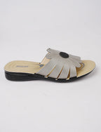 Ladies Slipper LC2001  Azadi  Sale 35% Off