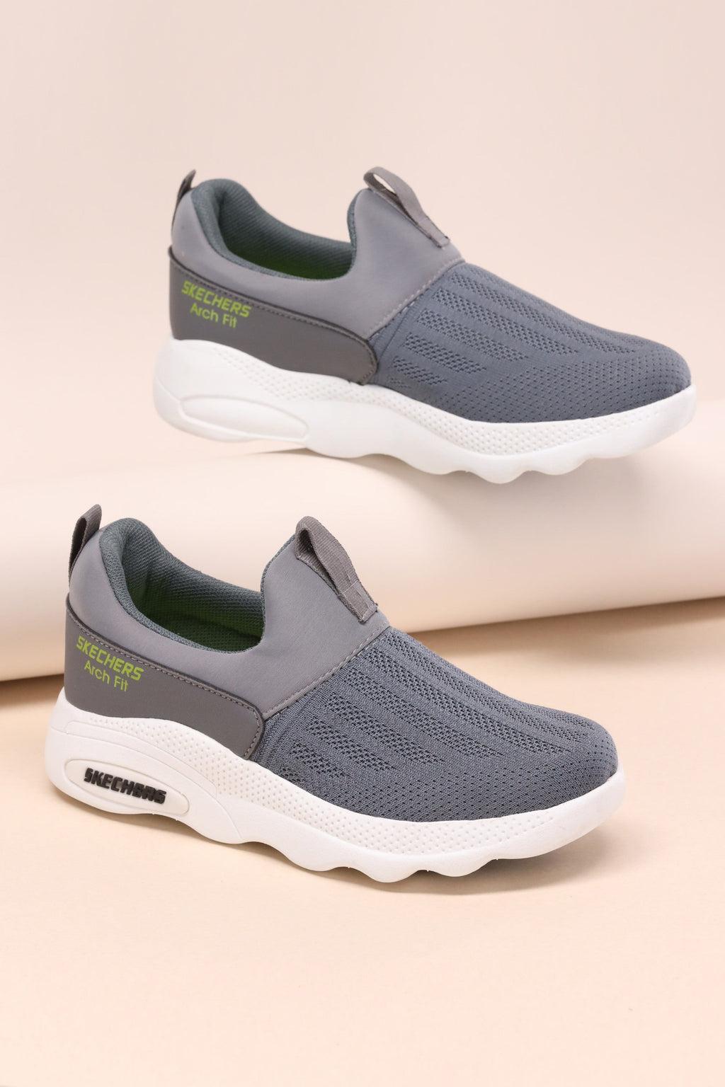 StepInShoo Men’s Skecher  518