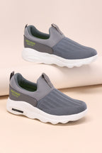 StepInShoo Men’s Skecher  518